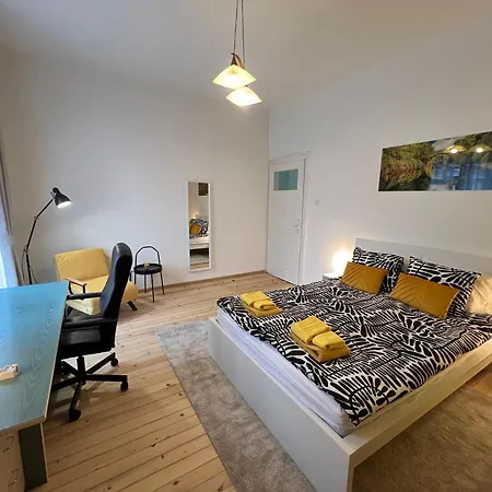 Florence Family 2bdr - Min From Serdika W Wifi Apartment *